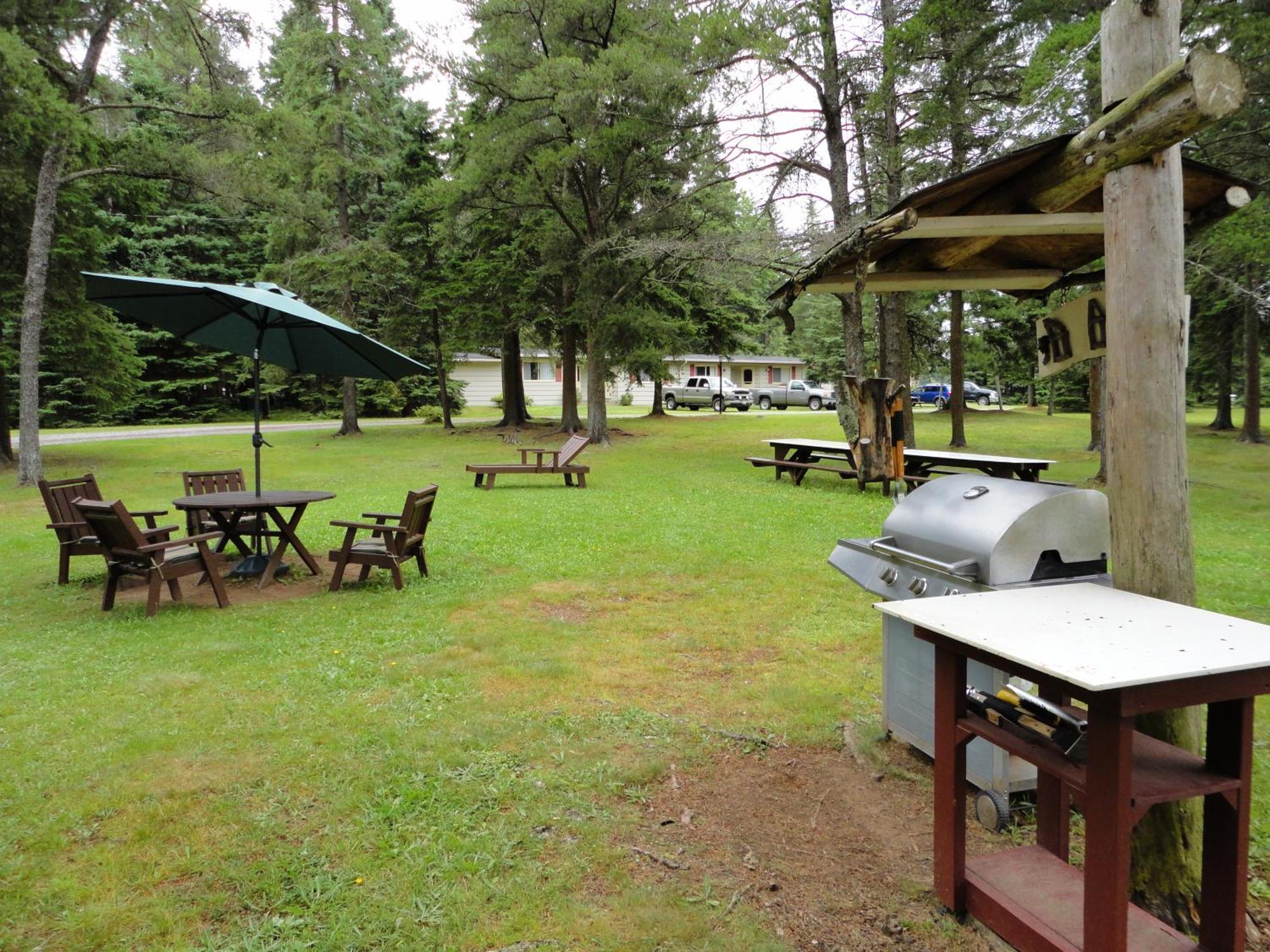 Pinecone Motel Sussex Dış mekan fotoğraf