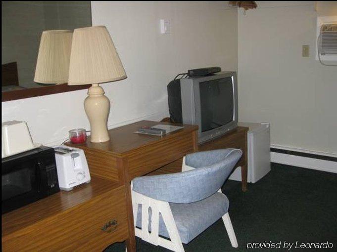 Pinecone Motel Sussex Dış mekan fotoğraf
